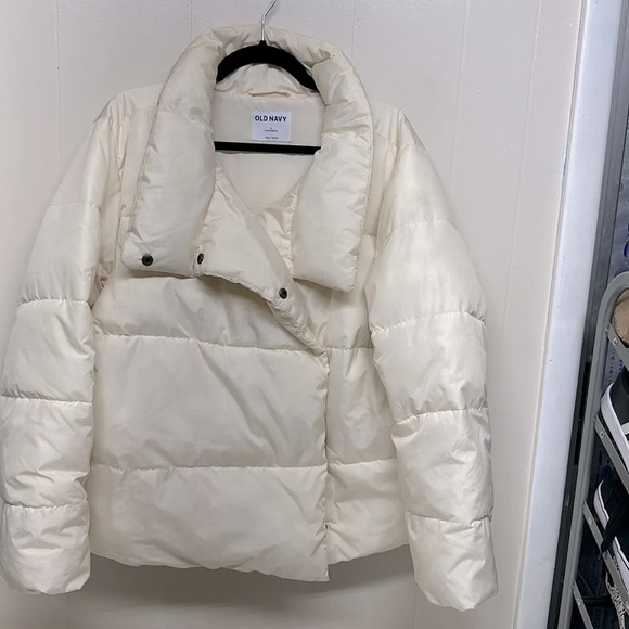 Old Navy Oversized Ivory Puffer Jacket Sz L - Picture 1 of 9
